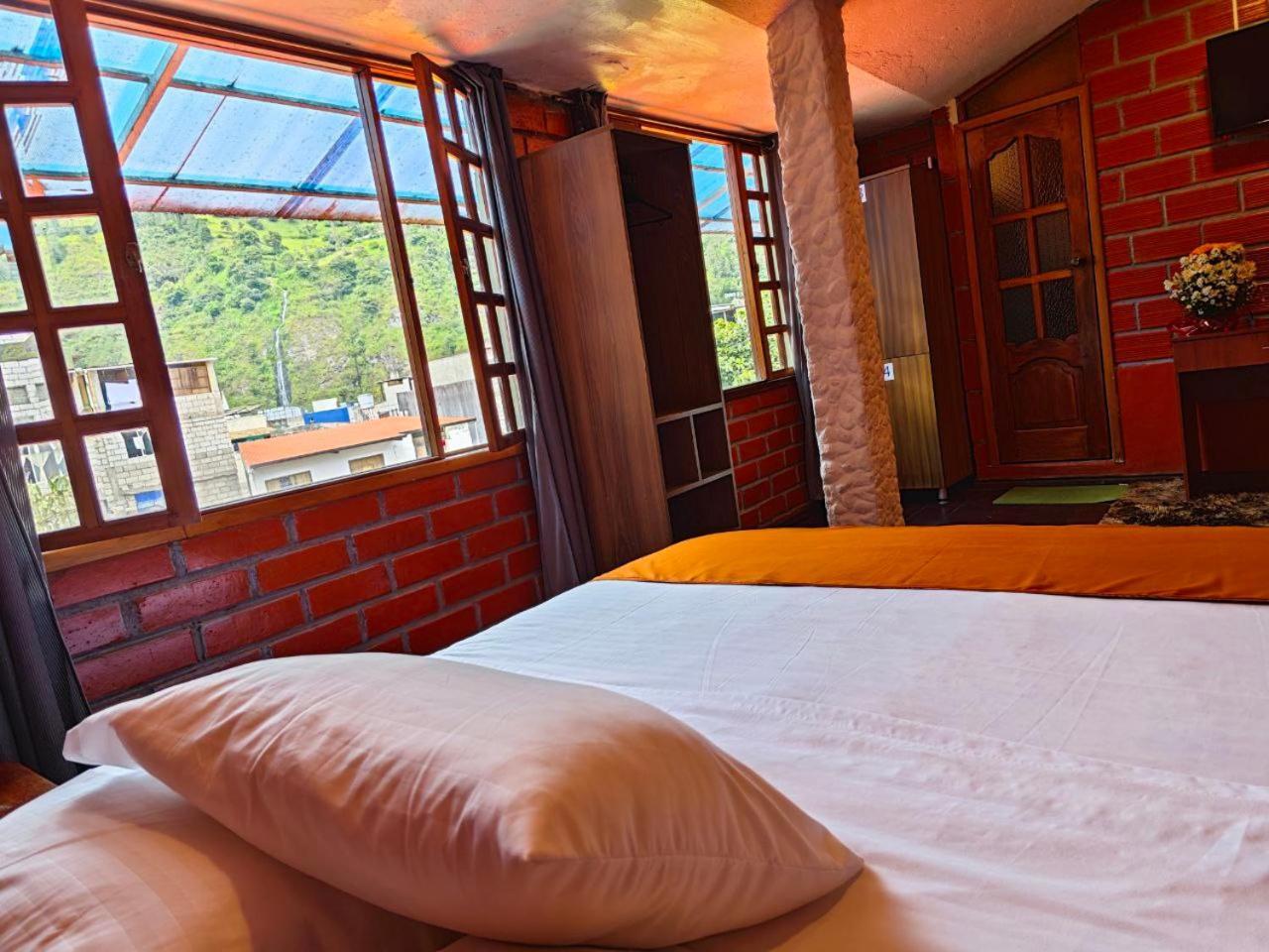 Garden House Hostal Banos  Ngoại thất bức ảnh