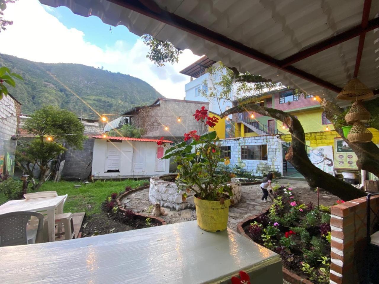 Garden House Hostal Banos  Ngoại thất bức ảnh
