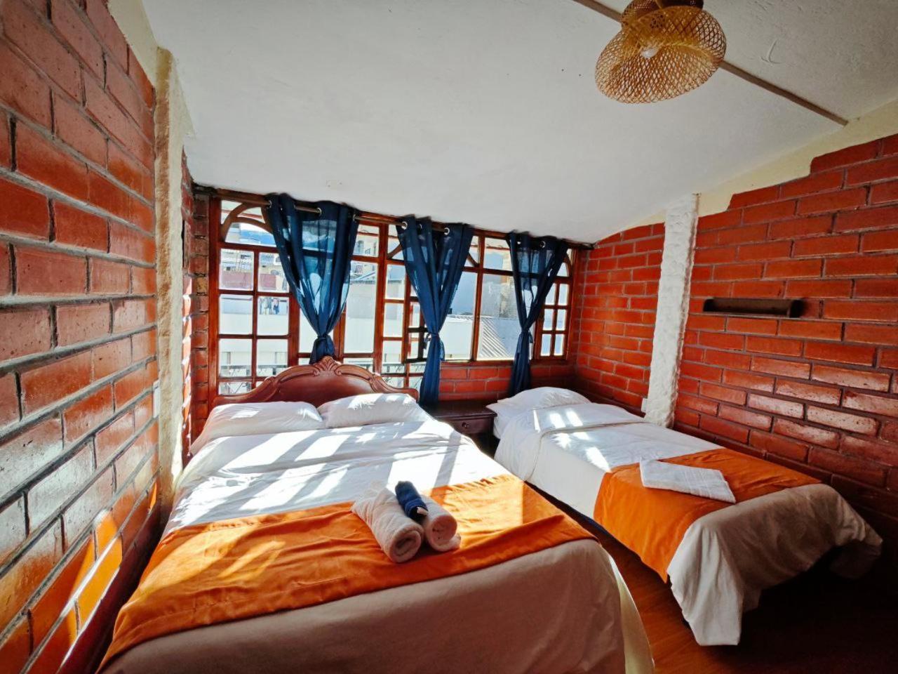 Garden House Hostal Banos  Ngoại thất bức ảnh