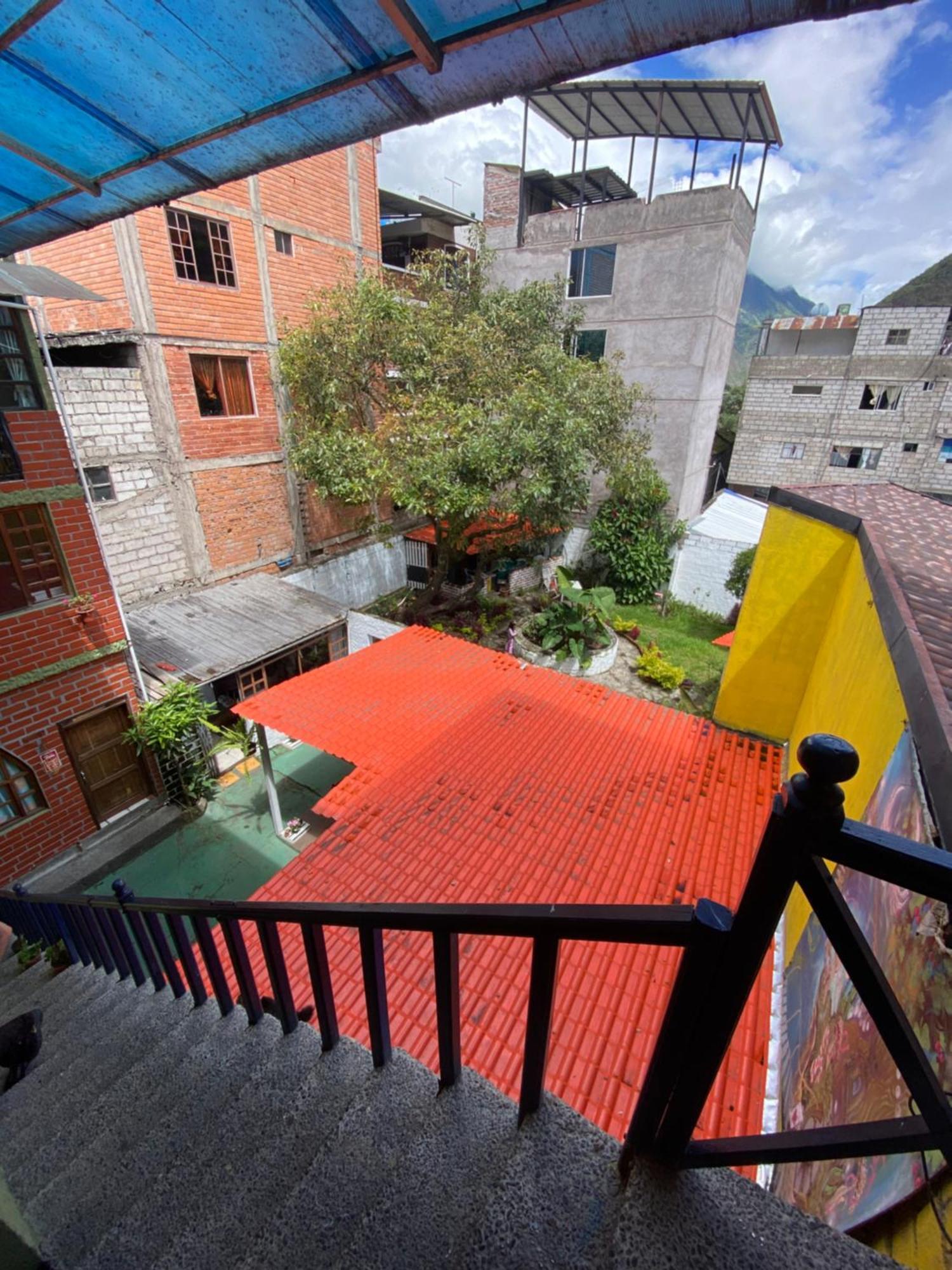 Garden House Hostal Banos  Ngoại thất bức ảnh